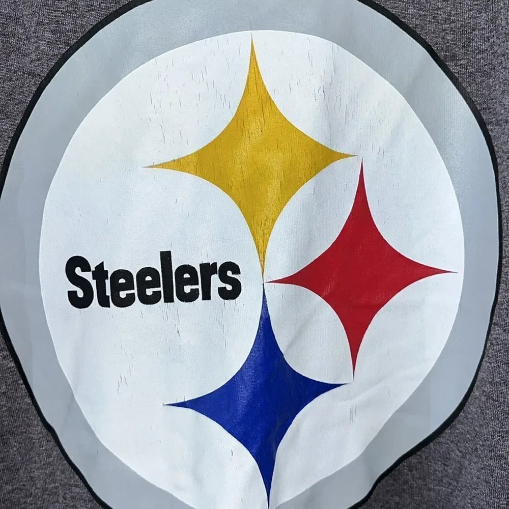 Gray Nike Dri Fit Pittsburgh Steelers NFL Athletic Fit Big Logo T Shirt L